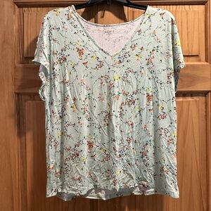 LOFT Women's Floral V-Neck Top